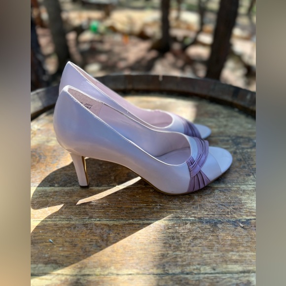 Apostrophe Mimi Lavender Open Toe Heel - Picture 3 of 8